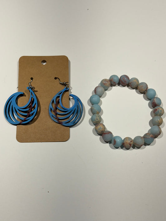 Bracelet and earrings set